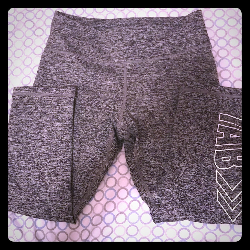 Brand new never worn workout leggings